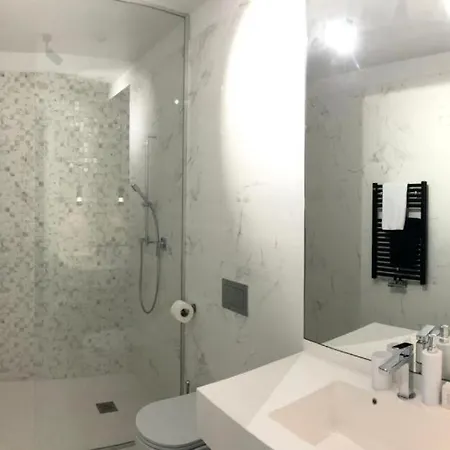 Apartament One Business