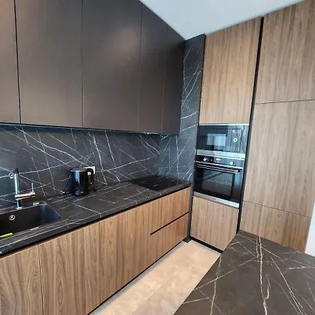 Apartament One Business *